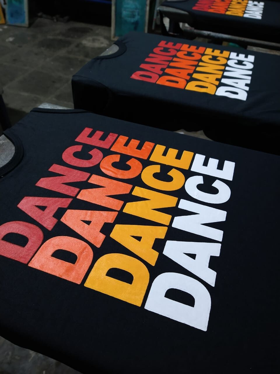 Uniformes — Dance